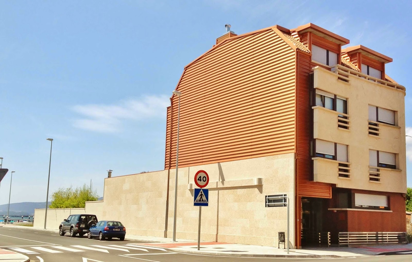 Apartamentos Puerto Basella, apartment accommodation in Vilanova de Arousa on the Camino Portuguese