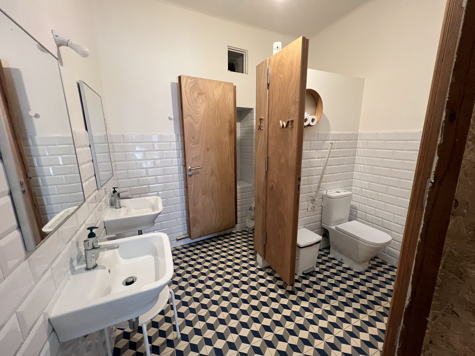 Slow City Hostel photo 3, albergue accommodation in Pontevadra on the Camino Portuguese