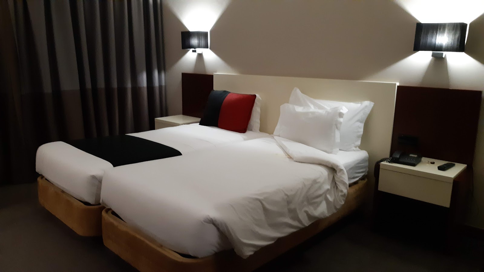 Hotel Dighton photo 5, hotel accommodation in Oliveira de Azemeis on the Camino Portuguese