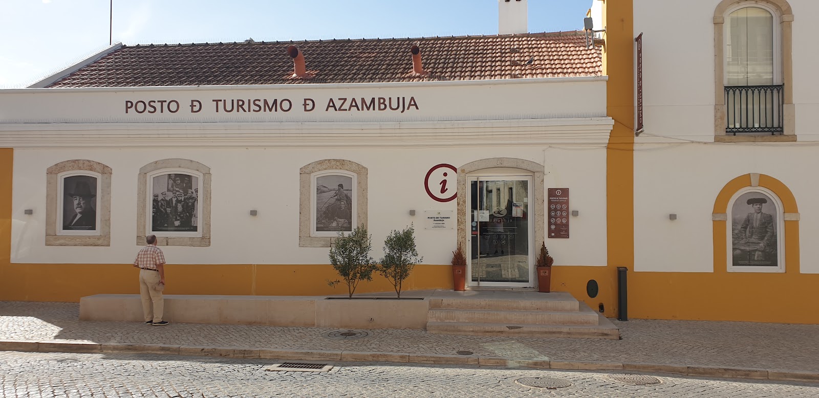 Flor da Primavera Guest House, pension accommodation in Azambuje on the Camino Portuguese
