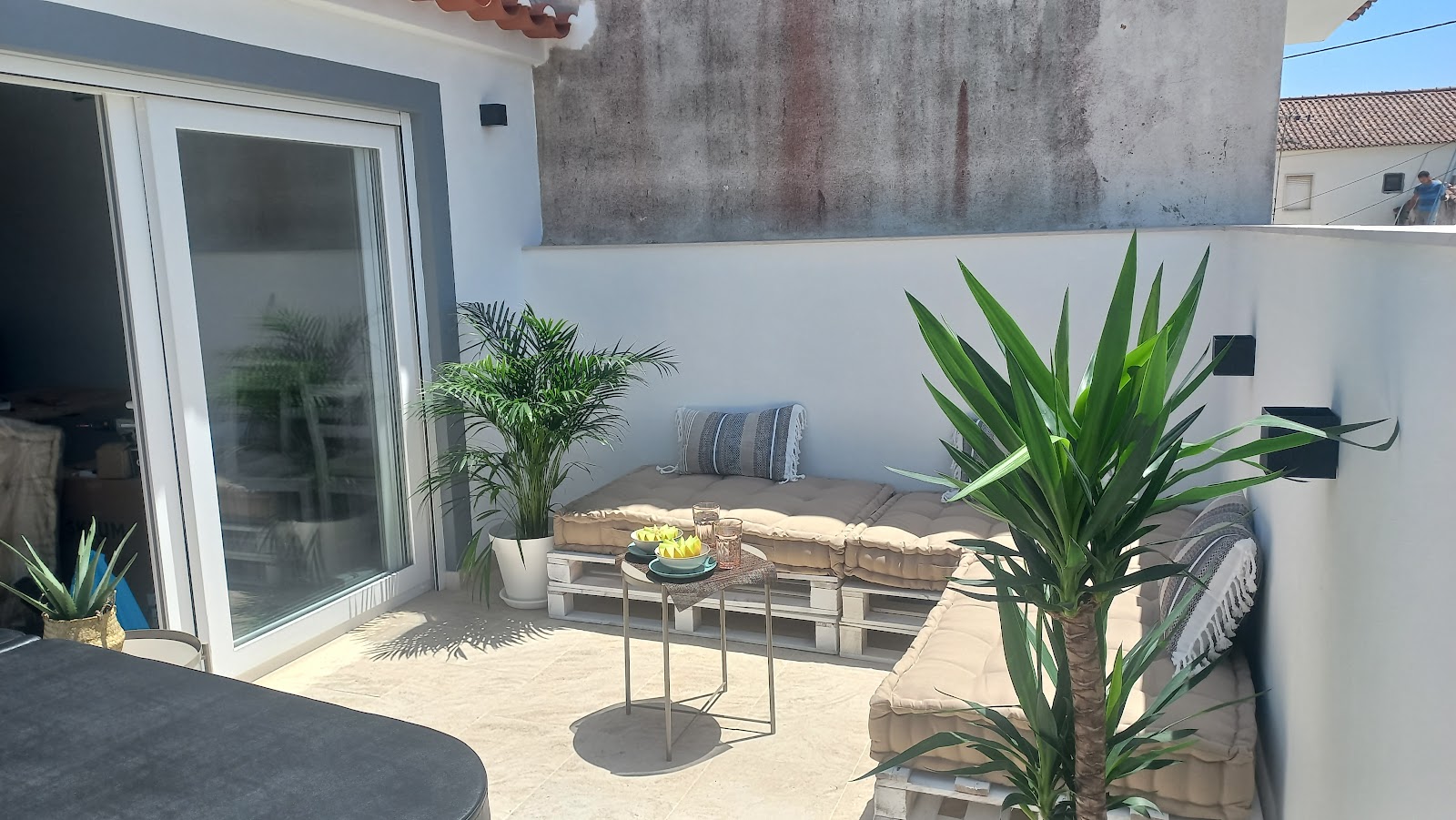 Casa Lusitano by Valada Village, pension accommodation in Valada on the Camino Portuguese