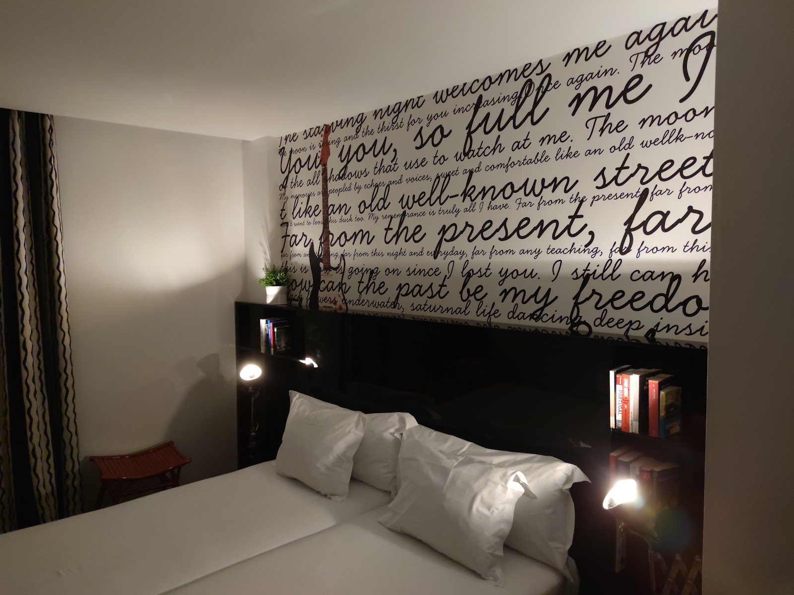 Porto Trindade Hotel photo 5, hotel accommodation in Porto on the Camino Portuguese