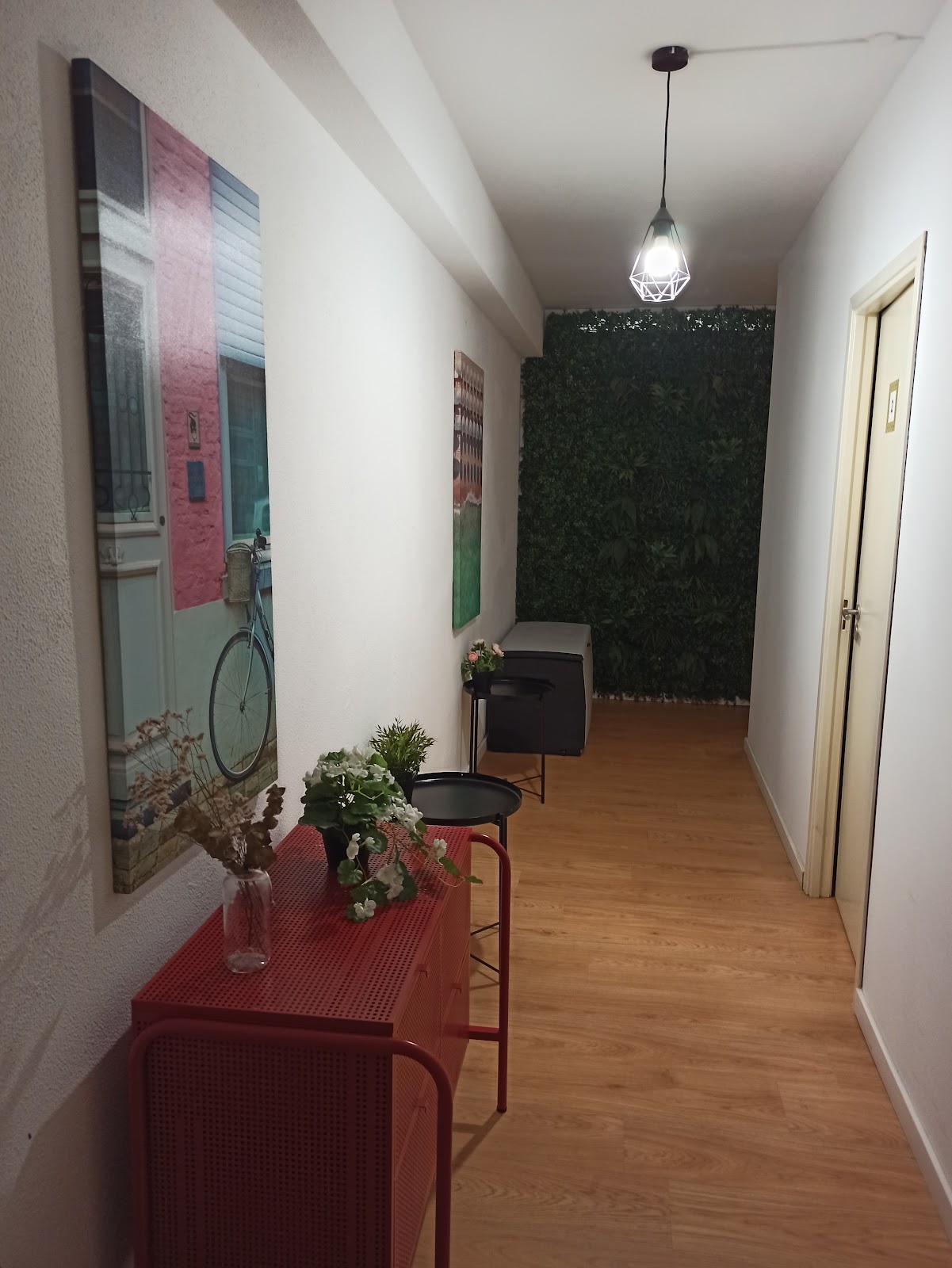 Travel & Live Marques photo 3, apartment accommodation in Porto on the Camino Portuguese