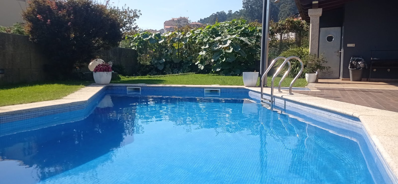 Casa piscina Boleros photo 3, apartment accommodation in Combarro / Poio on the Camino Portuguese