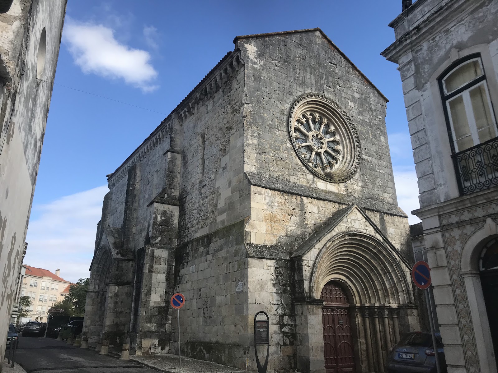 Hotel Vitoria, hotel accommodation in Santarem on the Camino Portuguese