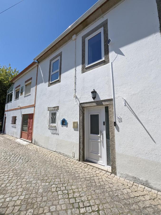 Torre de Santiago Guest House, pension accommodation in Vila Praia de Ancora on the Camino Portuguese