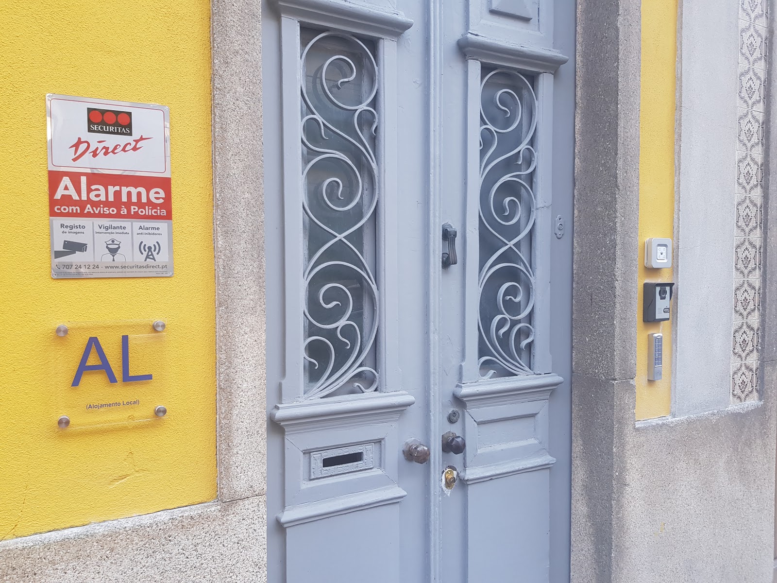 By Doors Hostel Porto, albergue accommodation in Porto on the Camino Portuguese