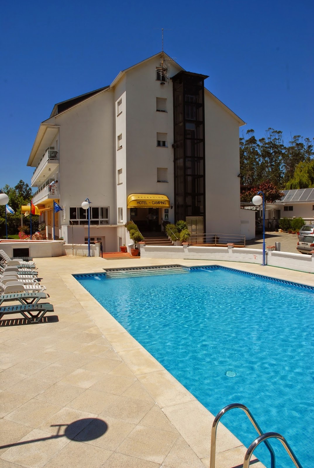 Hotel Arco Iris, hotel accommodation in Vilanova de Arousa on the Camino Portuguese