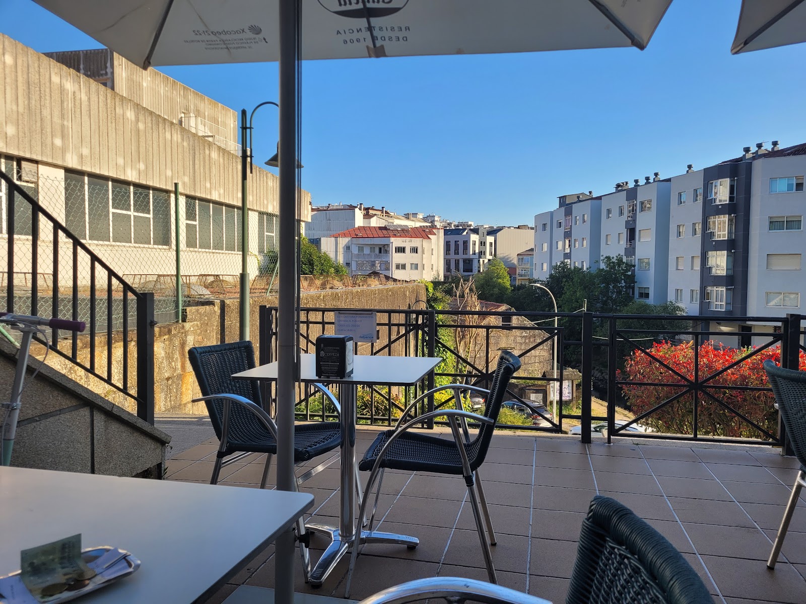 Hotel Apartamentos Dabarca, hotel accommodation in Pontevadra on the Camino Portuguese