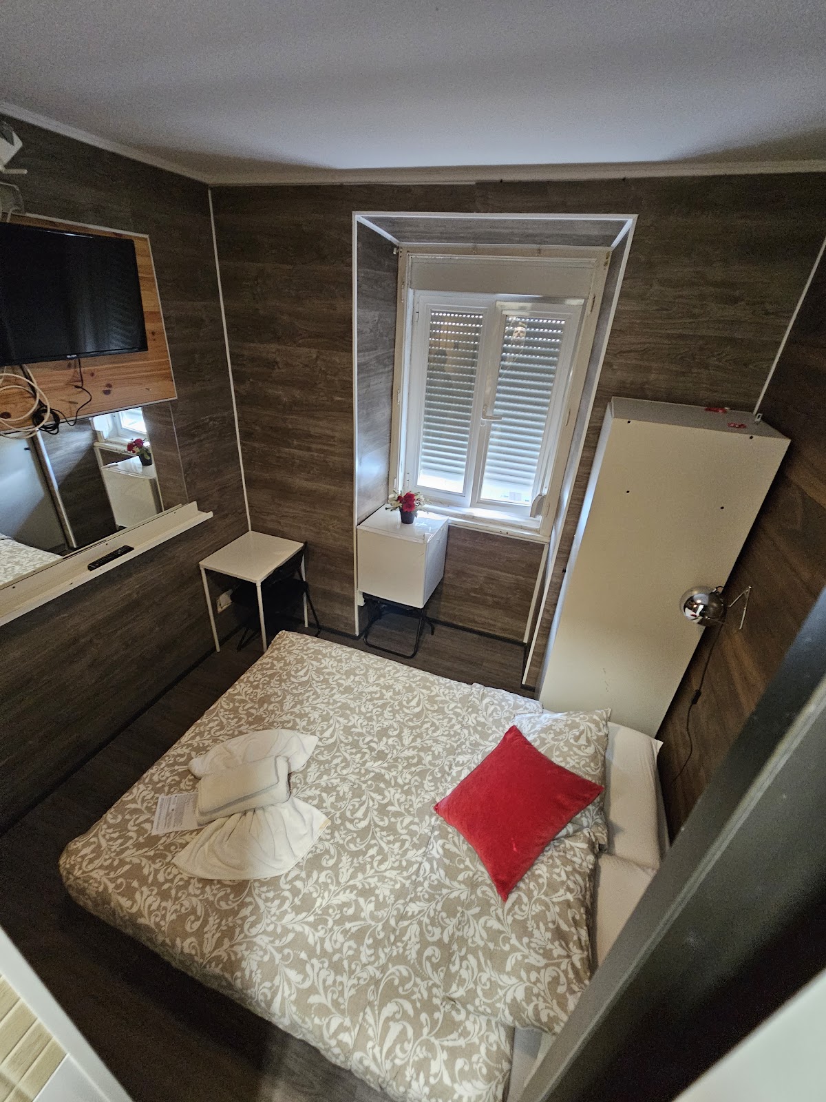 Hostel Paraiso da Penha photo 5, hotel accommodation in Lisbon on the Camino Portuguese