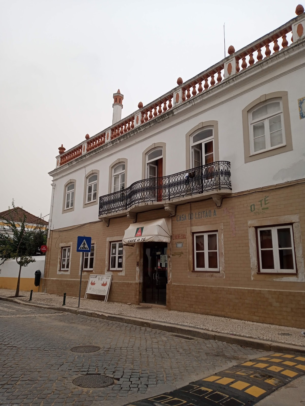 Restaurante O TÉ - Alojamento e dormidas, pension accommodation in Golega on the Camino Portuguese