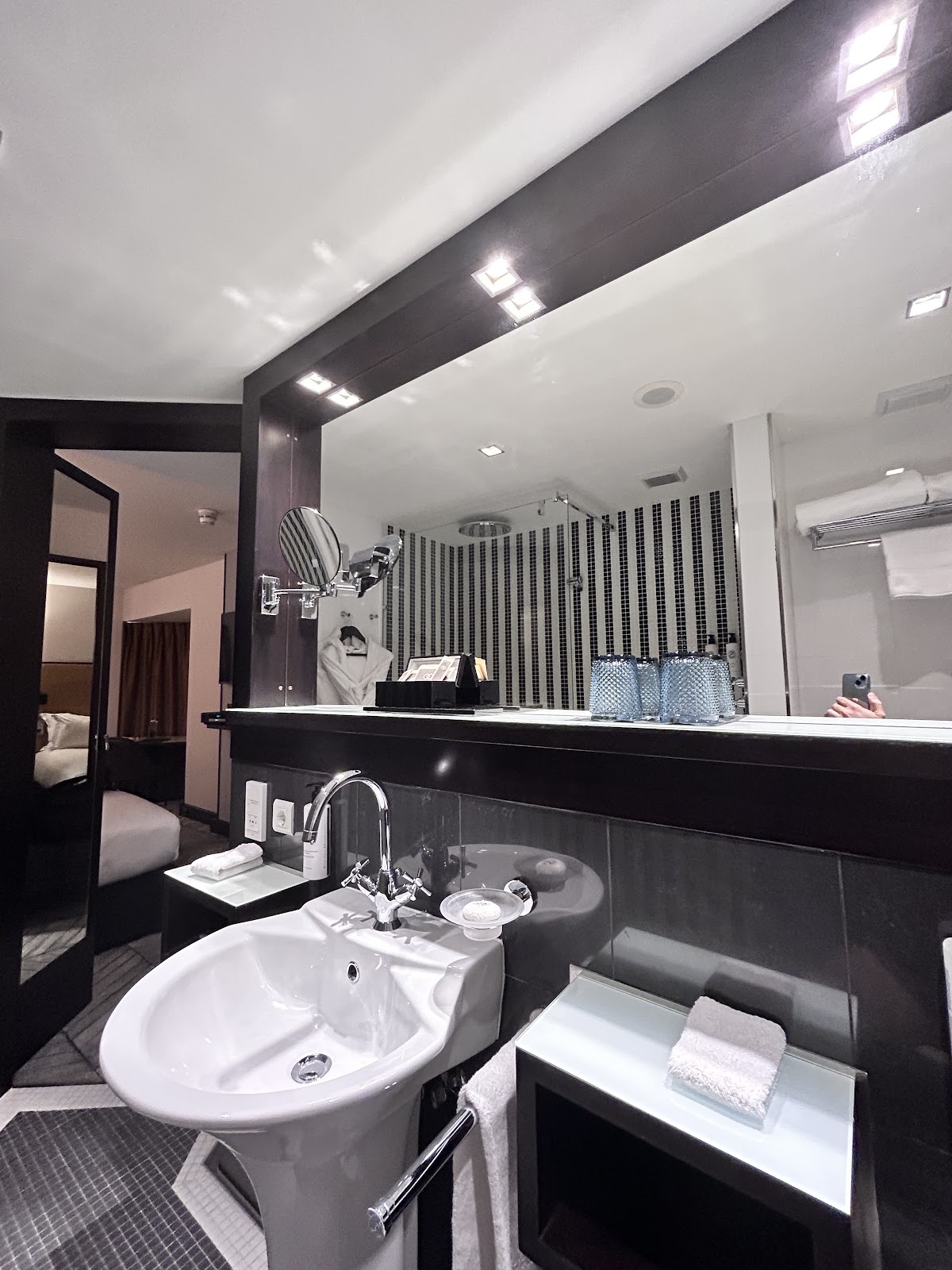 Sofitel Lisbon Liberdade photo 4, hotel accommodation in Lisbon on the Camino Portuguese