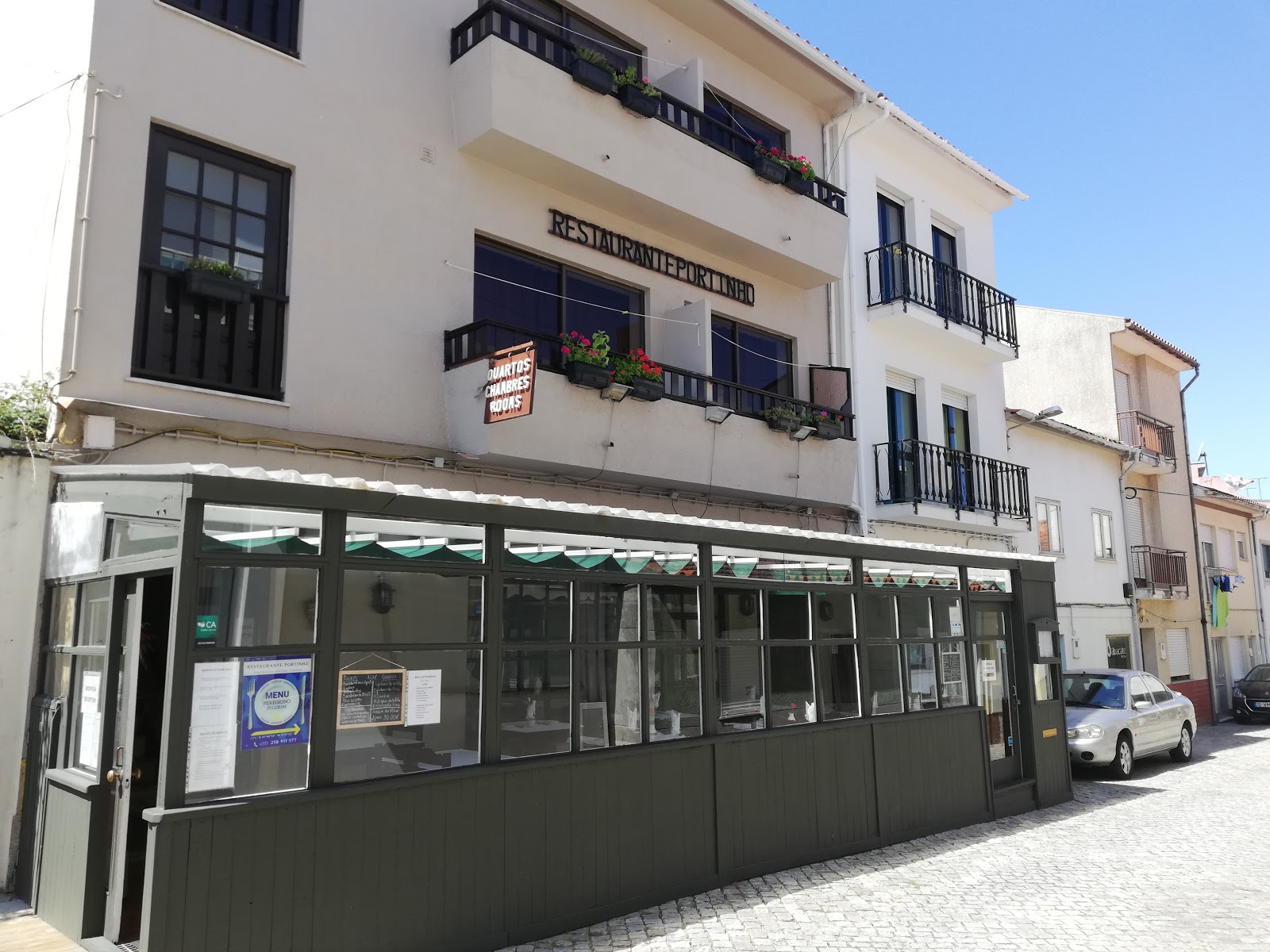 Abrigo do portinho photo 7, hotel accommodation in Vila Praia de Ancora on the Camino Portuguese