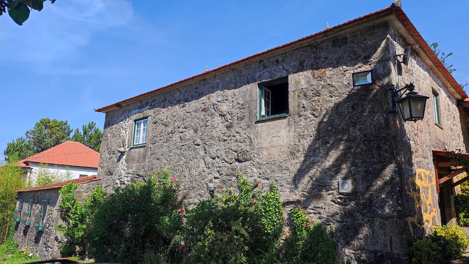 Quinta do Cambeiro, pension accommodation in Romarigaes on the Camino Portuguese