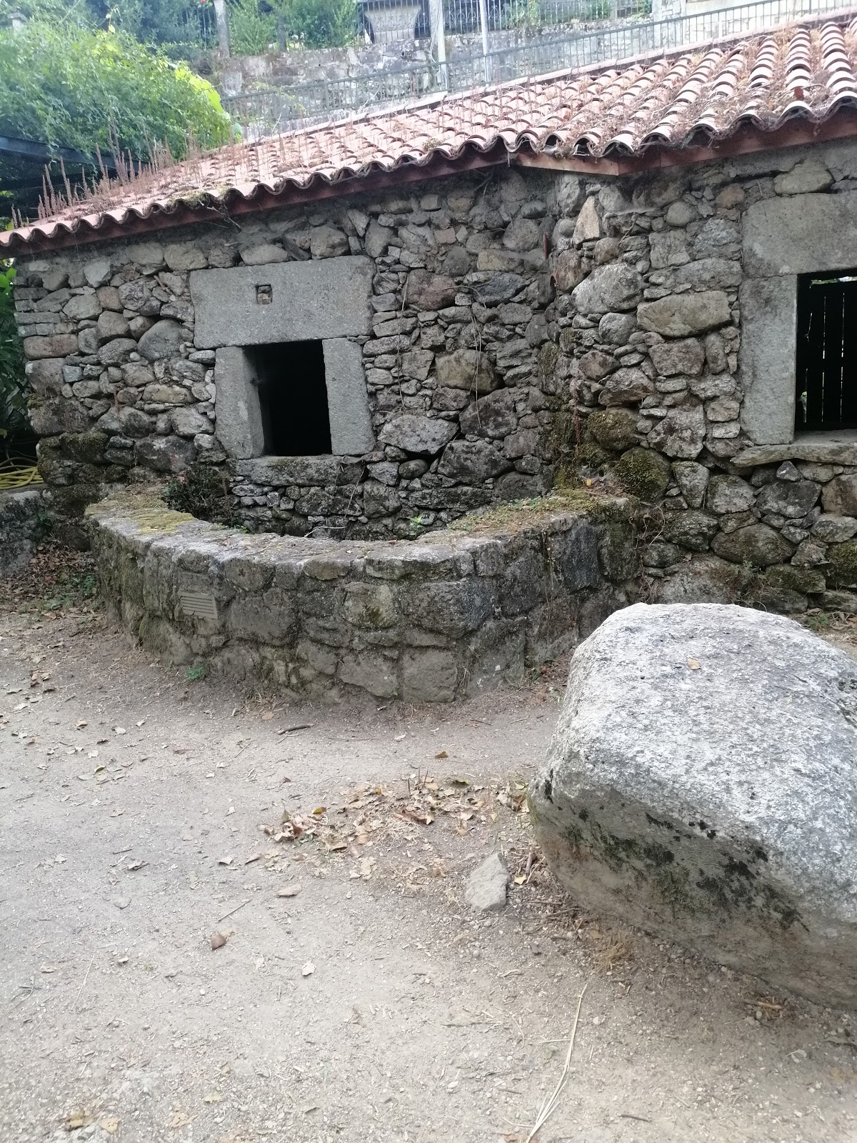 Albergue Alecer, albergue accommodation in Caldas de Reis on the Camino Portuguese