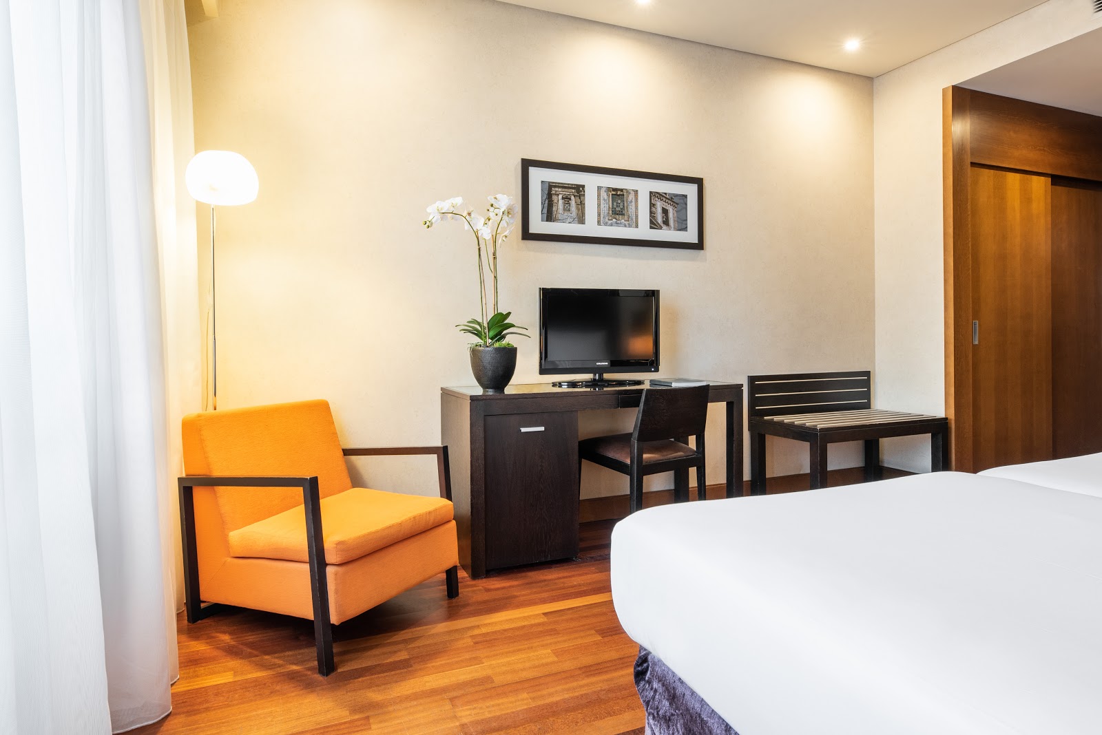 Eurostars Das Artes photo 2, hotel accommodation in Porto on the Camino Portuguese