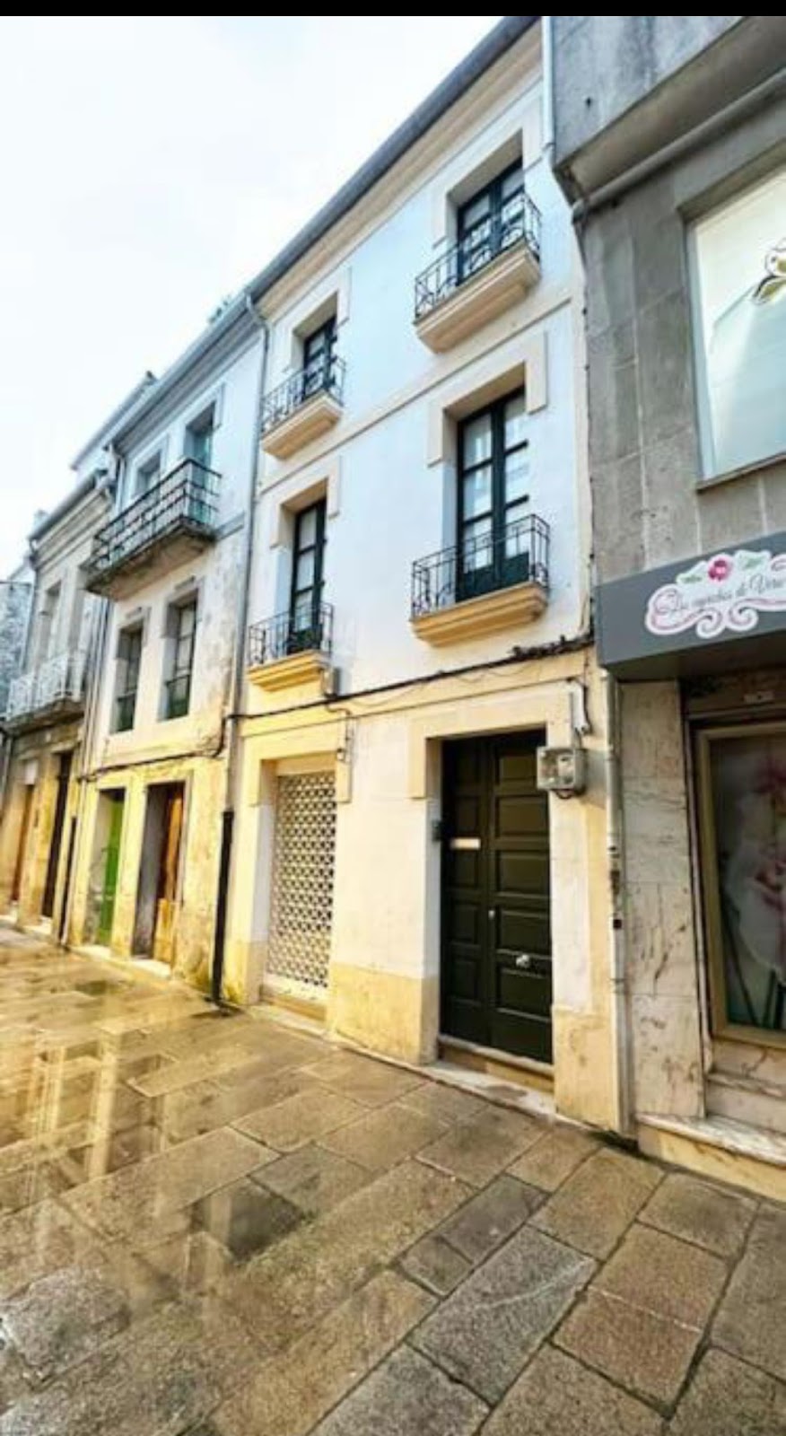 Casa dos Cantares, apartment accommodation in Padron on the Camino Portuguese