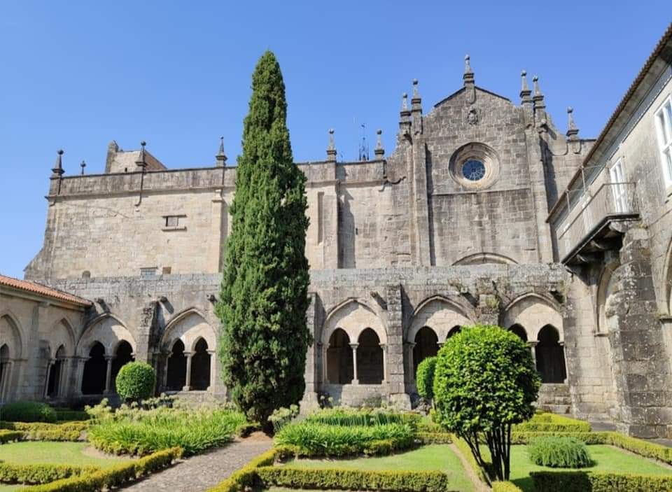 Hotel Villa Blanca, hotel accommodation in Tui on the Camino Portuguese