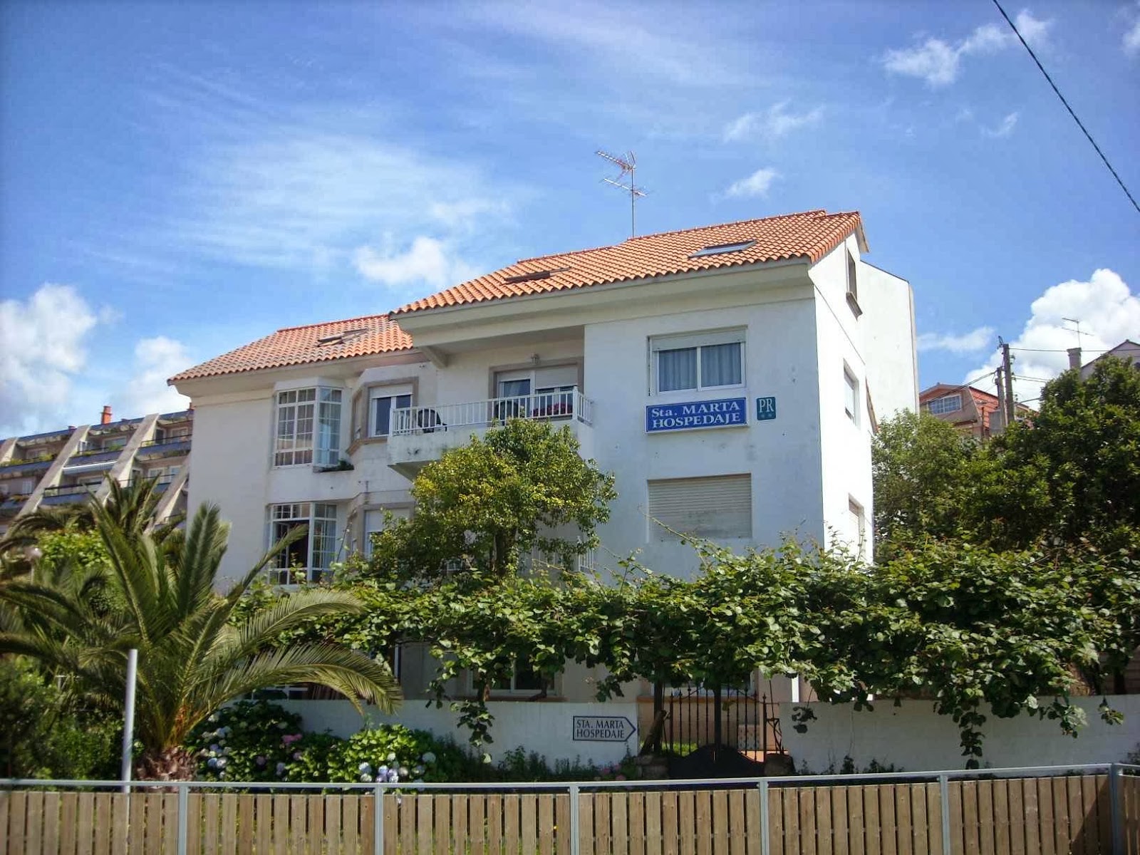 Hostal Santa Marta Playa, pension accommodation in Baiona on the Camino Portuguese