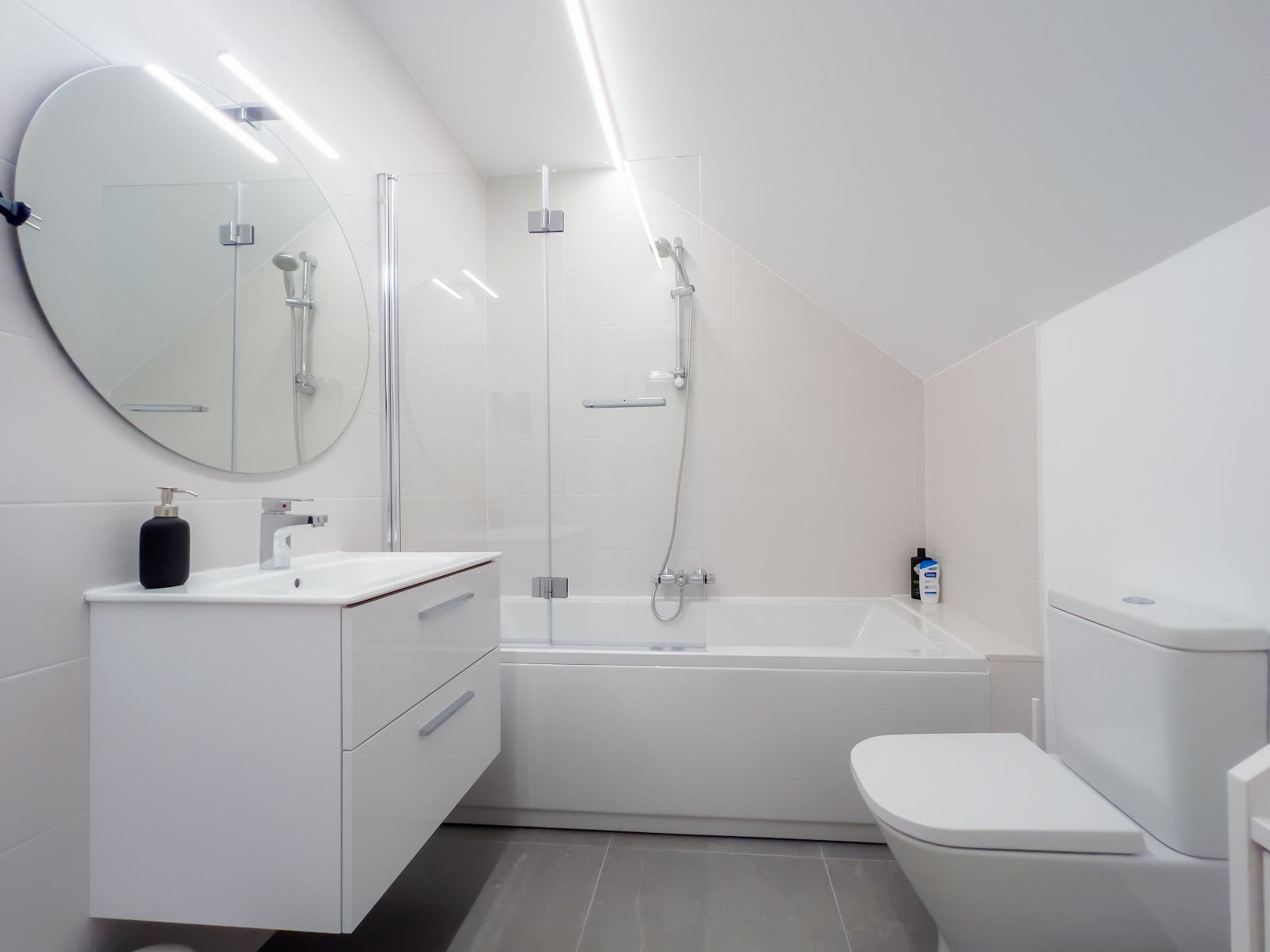 HOSTEL CHARINO photo 3, albergue accommodation in Pontevadra on the Camino Portuguese